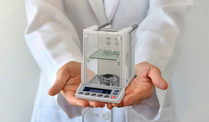 О компании A&D